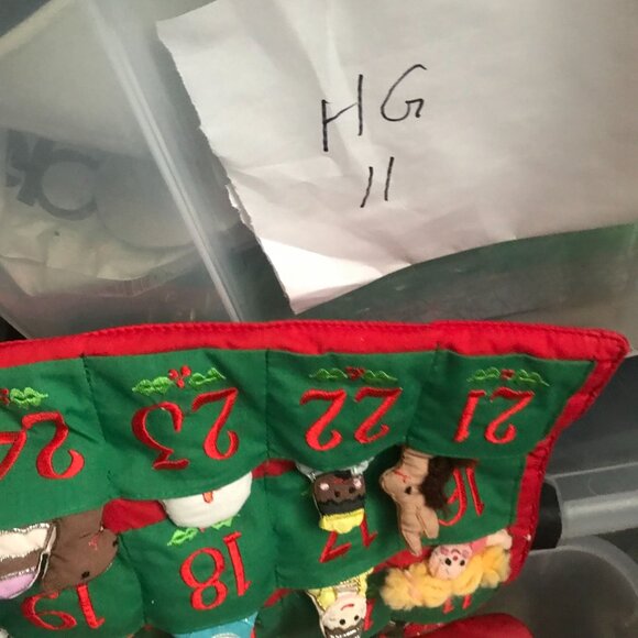 Handcrafted Museum Of Fine Arts Boston Christmas Hanging Advent Calendar 27 X 16 - Picture 7 of 7